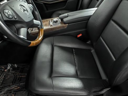 Used 2012 Mercedes-Benz E 350 4MATIC Sedan image 16