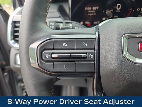 Used 2024 GMC Acadia AT4 AWD/4WD image 7