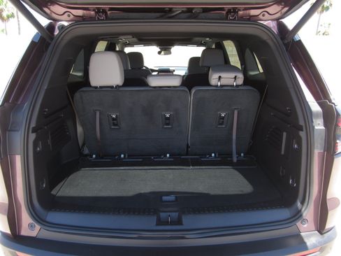 Used 2024 GMC Acadia Elevation w/ Luxury Package FWD image 13