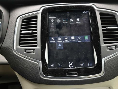 Used 2018 Volvo XC90 T6 Momentum w/ Convenience Package image 31