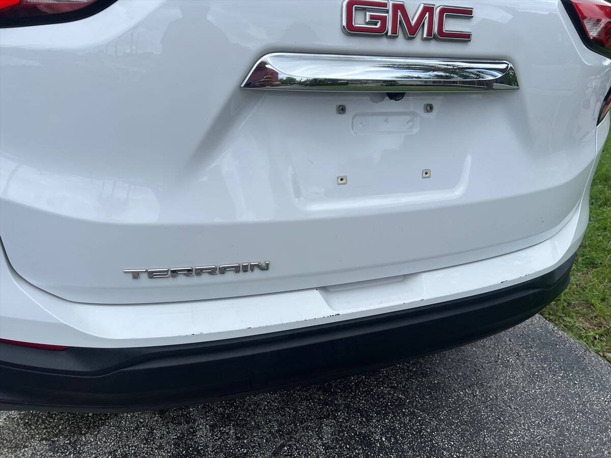 Used 2020 GMC Terrain SLE FWD image 15