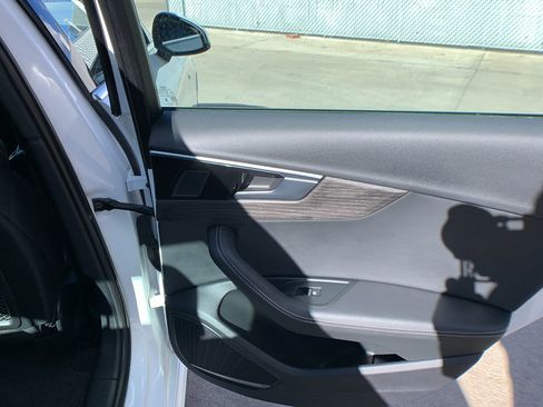 Used 2024 Audi A4 2.0T Premium Plus image 21