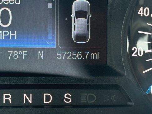 Used 2018 Ford Edge SEL AWD/4WD image 28