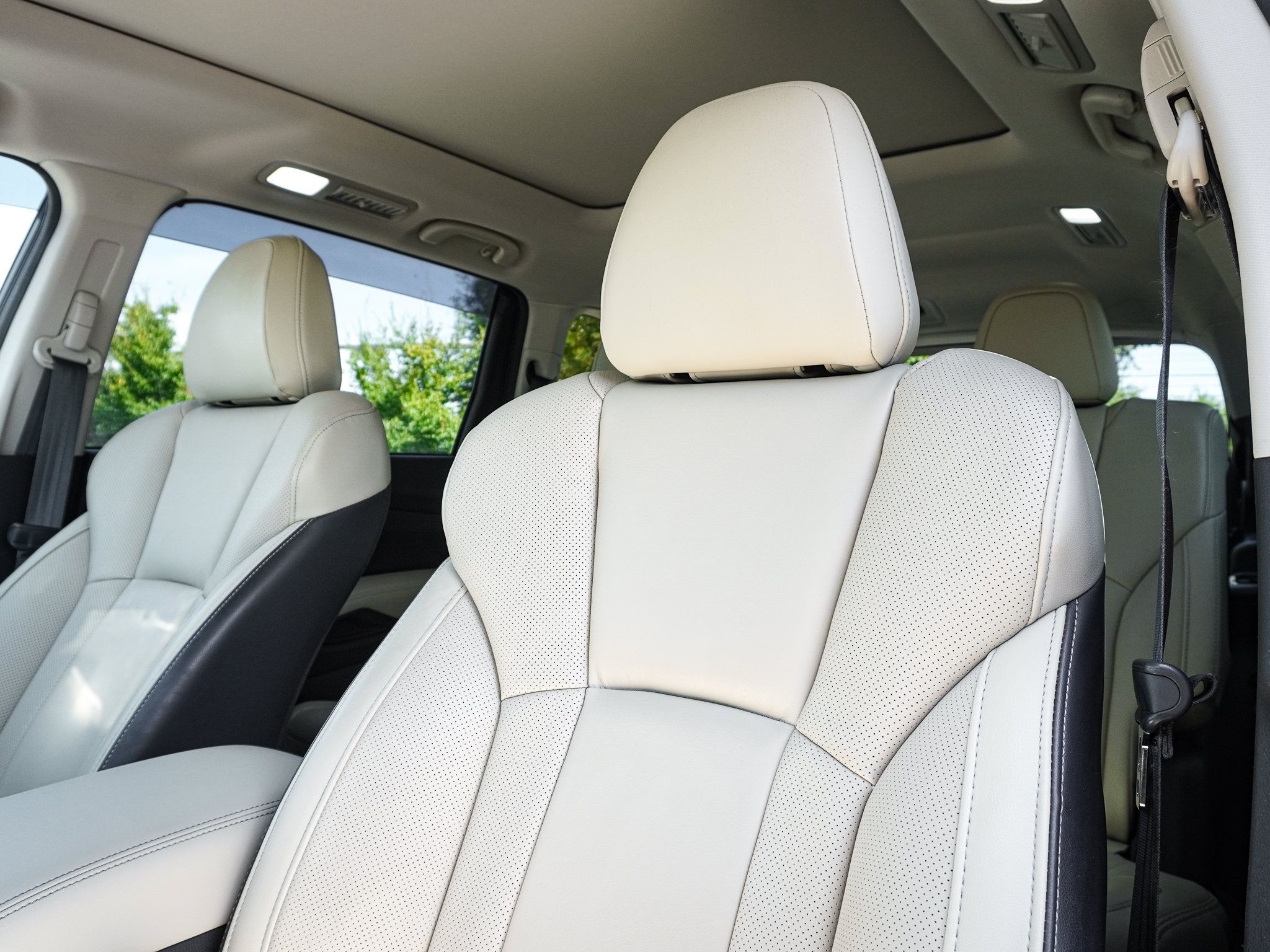 Used 2019 Subaru Ascent Limited w/ Popular Package #2A AWD/4WD image 16