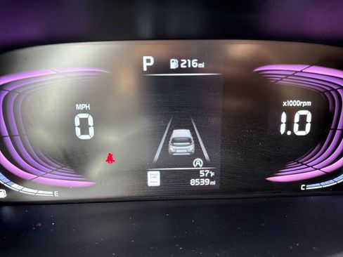 Used 2025 Kia Soul LX w/ LX Technology Package image 10