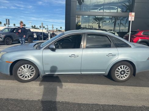 Used 2008 Mercury Sable Sedan image 6