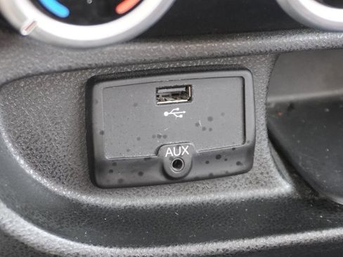 Used 2014 FIAT 500L Pop image 21