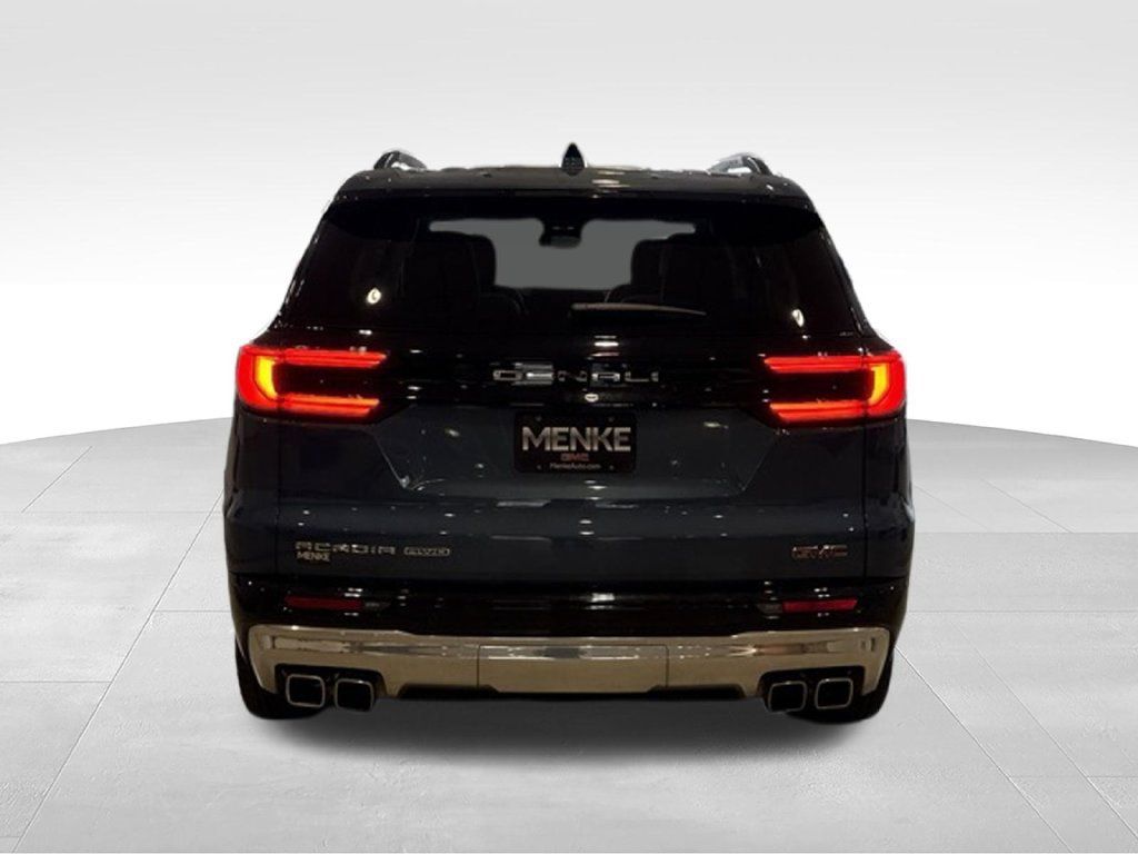Used 2024 GMC Acadia Denali w/ LPO, Floor Liner Package AWD/4WD image 4