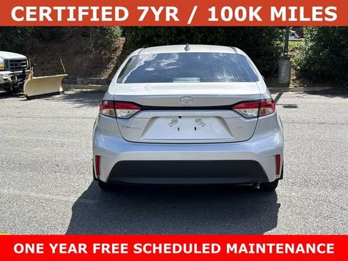 Used 2025 Toyota Corolla LE FWD image 3