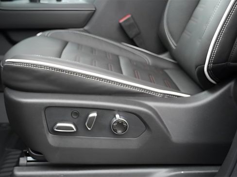 New 2026 GMC Sierra 1500 AT4X image 29