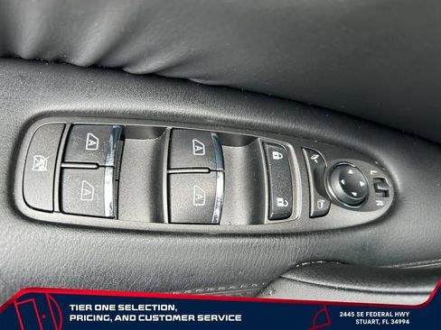 Used 2024 Nissan Armada SL w/ Midnight Edition Package RWD image 12