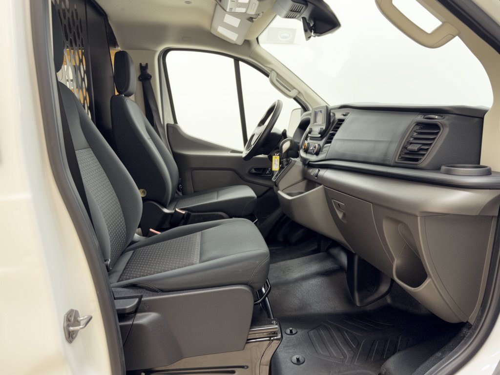 Used 2025 Ford Transit 250 Low Roof w/ Exterior Upgrade Package RWD image 30