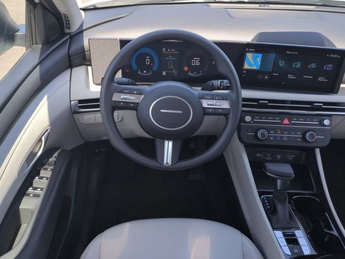 New 2026 Hyundai Tucson SE FWD image 19