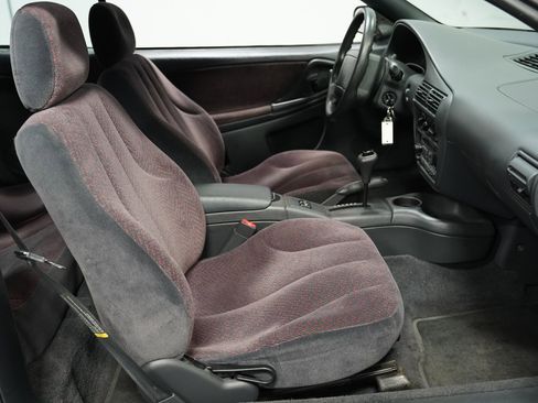 Used 1999 Chevrolet Cavalier Z24 image 37