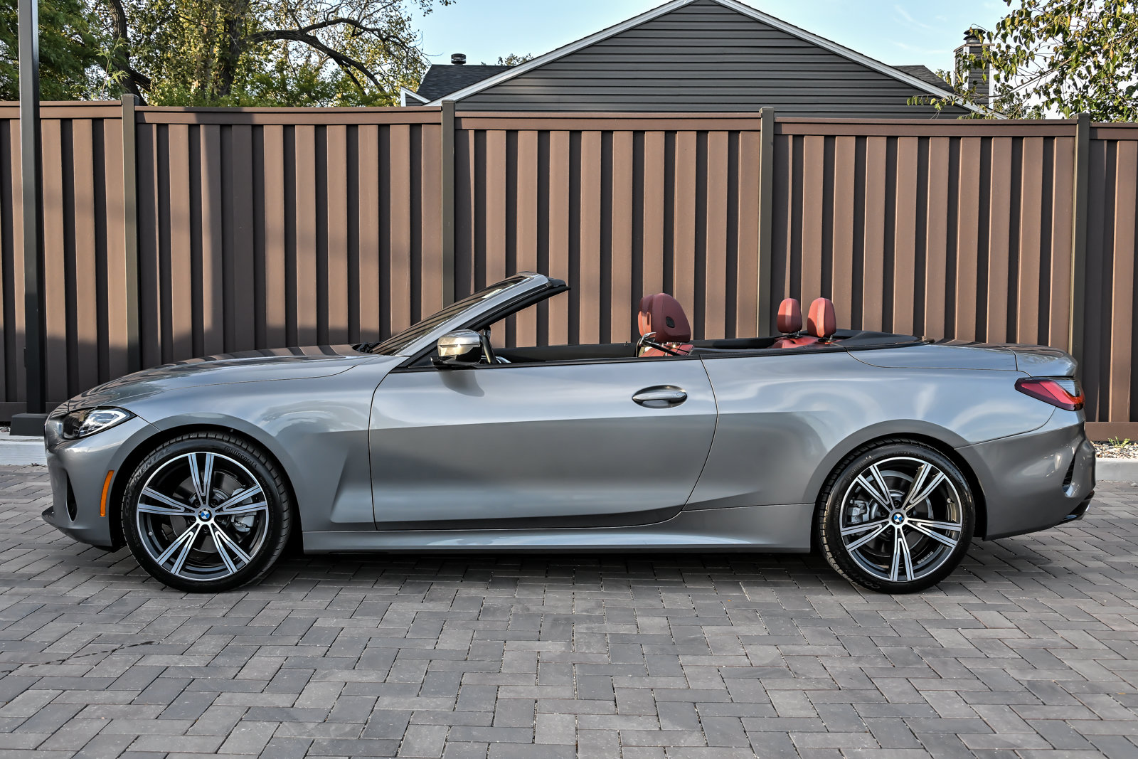 Used 2023 BMW 430i xDrive Convertible w/ Premium Package AWD/4WD image 11