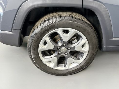 Used 2017 Jeep Compass Limited image 33