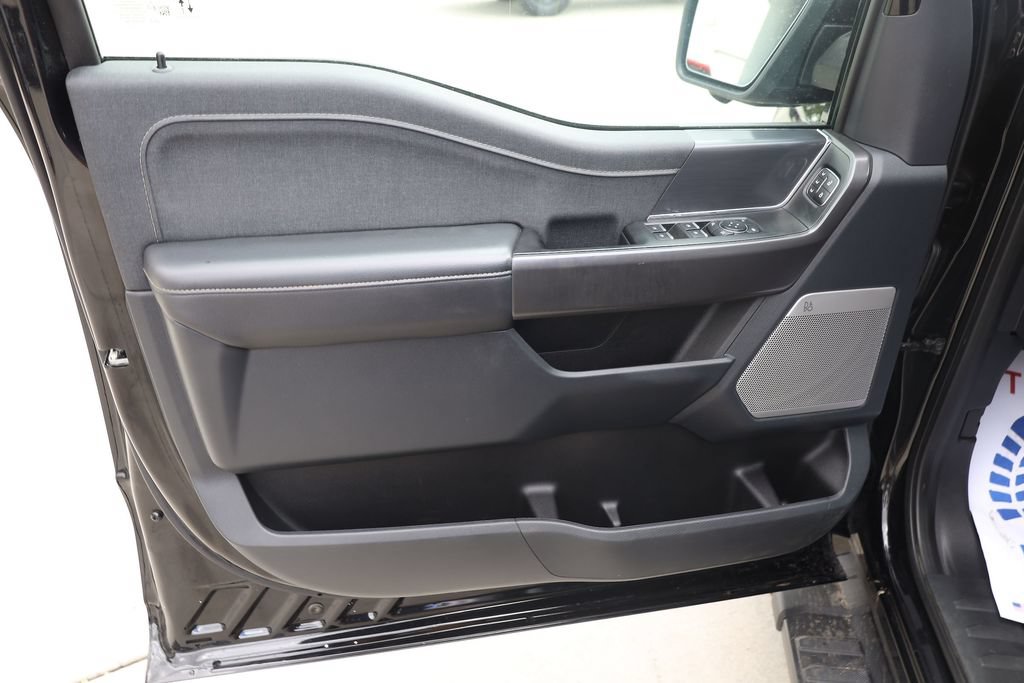 Used 2025 Ford F150 Lariat w/ Bed Utility Package AWD/4WD image 10