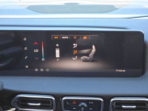 New 2026 Nissan Sentra SV w/ Floor Mat Package FWD image 14