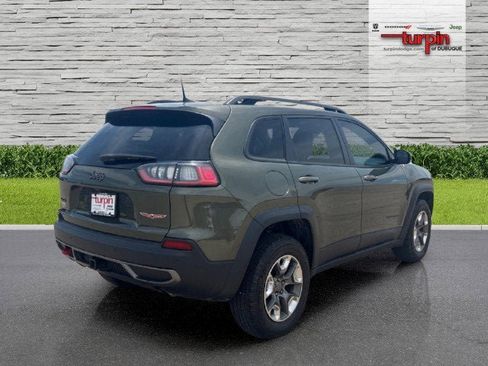 Used 2019 Jeep Cherokee Trailhawk w/ Cold Weather Group image 5