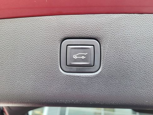 Used 2019 Chevrolet Blazer RS image 19