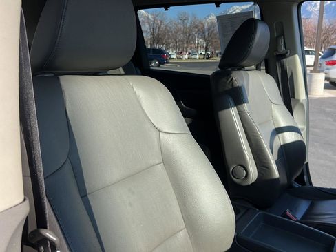 Used 2016 Honda Odyssey Touring image 47