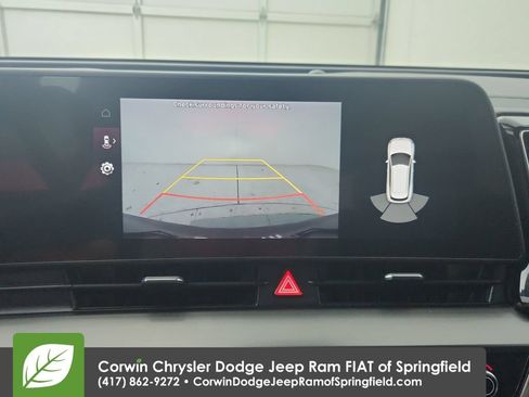 Used 2023 Kia Sportage EX AWD/4WD image 25