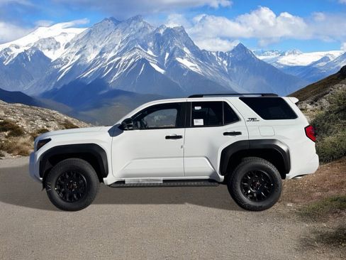 New 2025 Toyota 4Runner TRD Off-Road Premium image 2