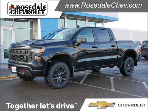 New 2026 Chevrolet Silverado 1500 Custom Trail Boss w/ LPO, Dark Essentials Package AWD/4WD image 1