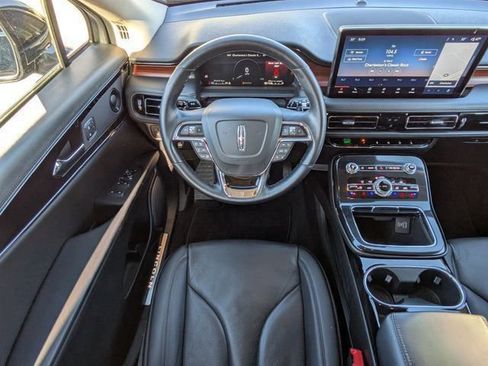 Used 2023 Lincoln Nautilus Reserve w/ Equipment Group 201A AWD/4WD image 16