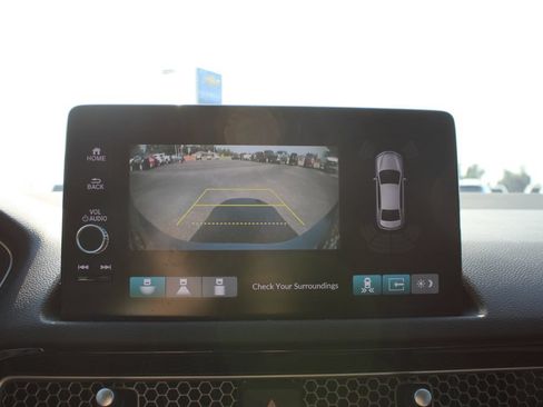 Used 2024 Honda Civic Touring image 37
