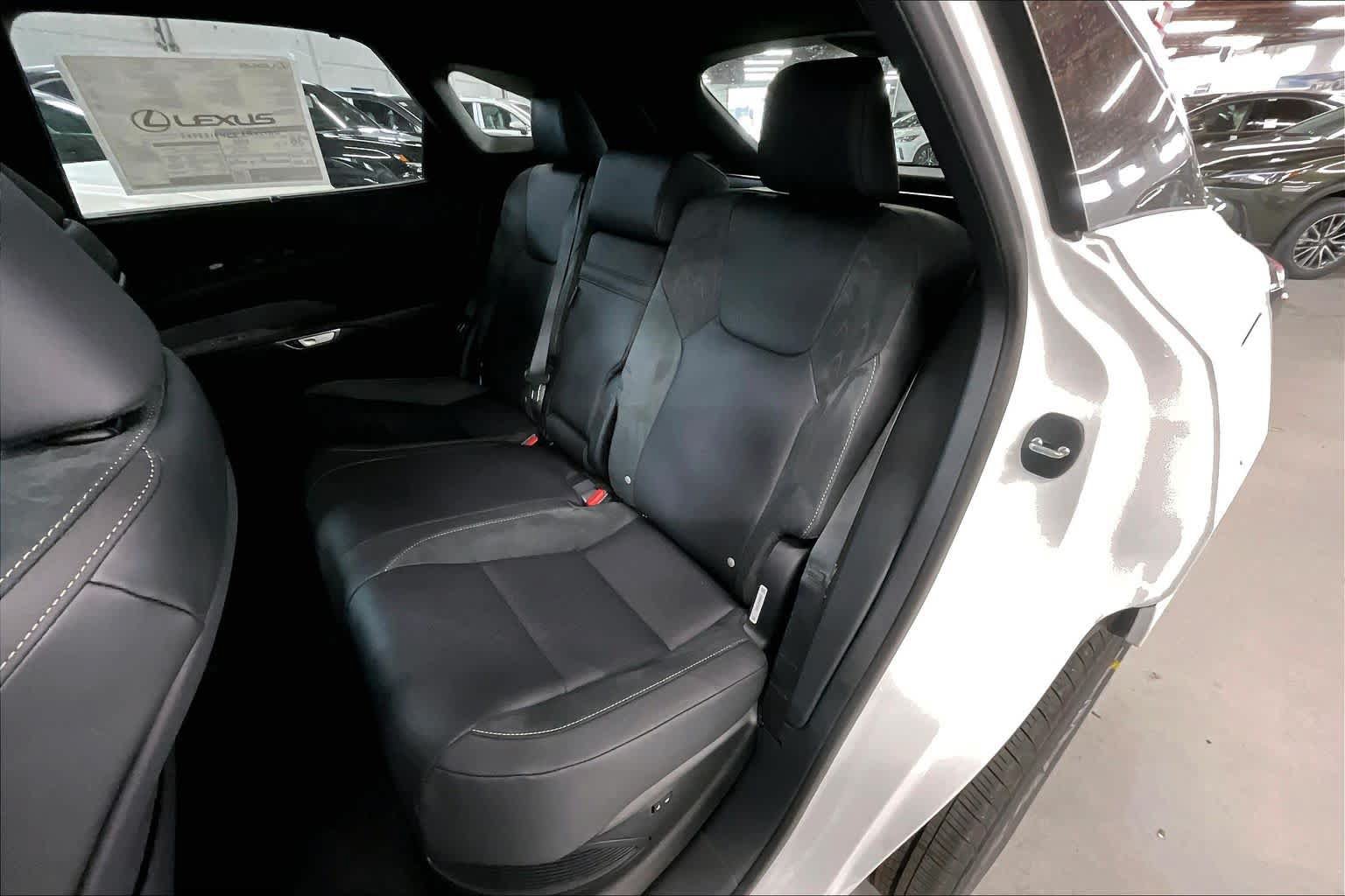 New 2026 Lexus RX 350 AWD/4WD image 10