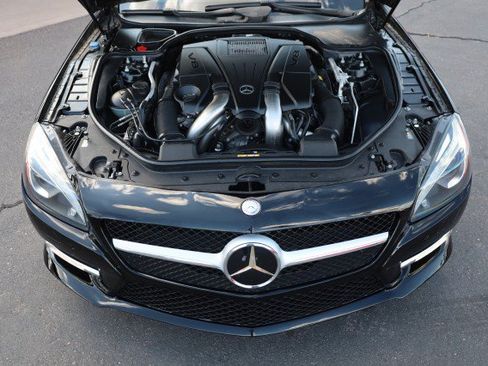 Used 2014 Mercedes-Benz SL 550 image 47