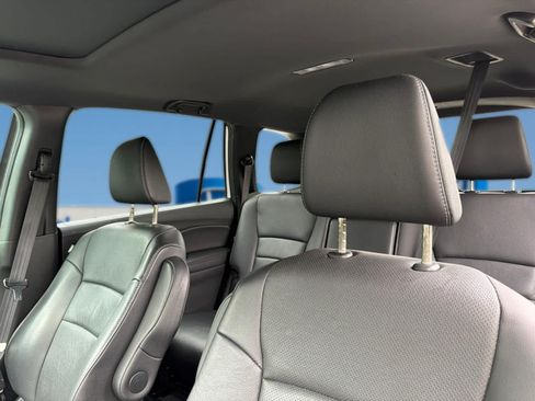 Used 2023 Honda Passport EX-L image 15