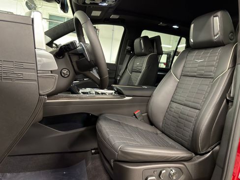 New 2026 Cadillac Escalade V w/ LPO, Floor Liner Package AWD/4WD image 5