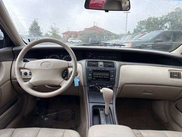 Used 2001 Toyota Avalon XL w/ Option Pkg 3 FWD image 7