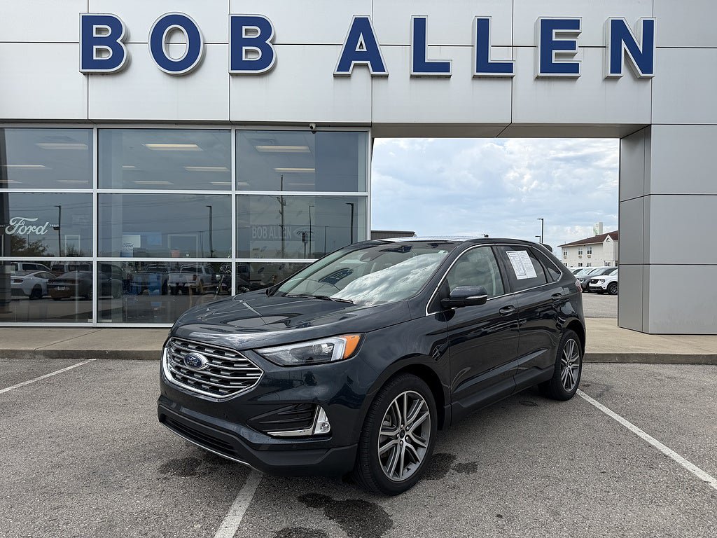 Used 2023 Ford Edge Titanium AWD/4WD image 1