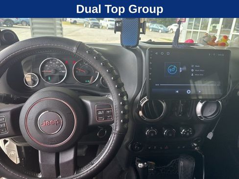 Used 2012 Jeep Wrangler Unlimited Sahara w/ Dual Top Group AWD/4WD image 4