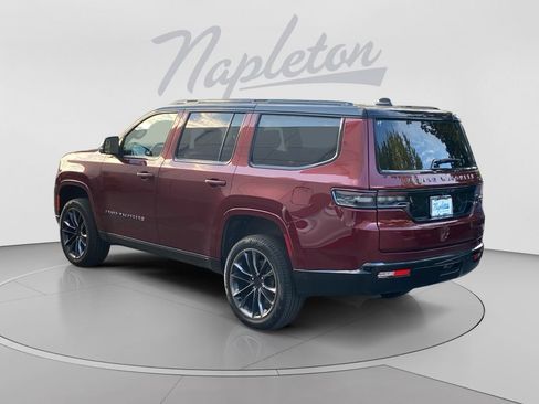 Used 2025 Jeep Grand Wagoneer Series III w/ Quick Order Packagew 28T AWD/4WD image 3
