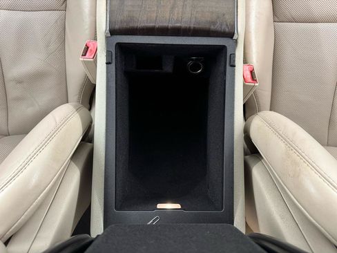 Used 2018 Lincoln Continental Select FWD image 26