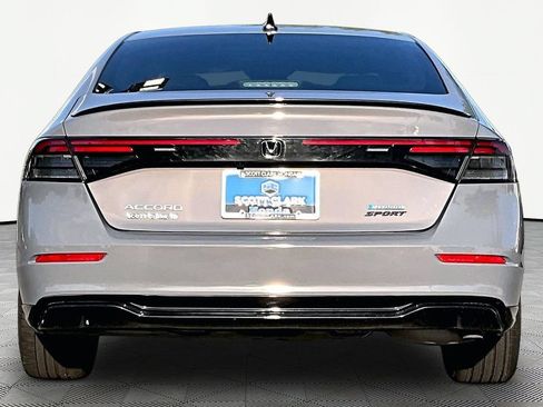 Used 2024 Honda Accord Sport image 7