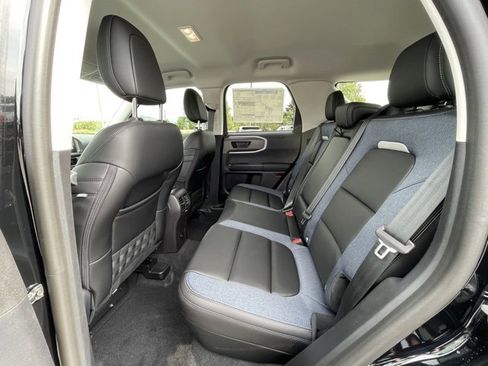 New 2025 Ford Bronco Sport Outer Banks image 9