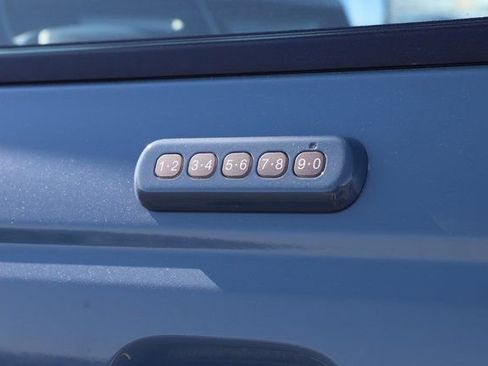 Used 2023 Ford Bronco Wildtrak image 12