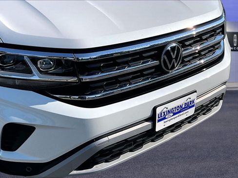 Used 2022 Volkswagen Atlas SEL AWD/4WD image 34
