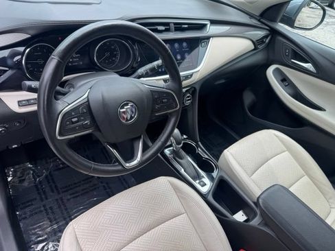 Used 2020 Buick Encore GX Essence w/ Advanced Technology Package AWD/4WD image 17
