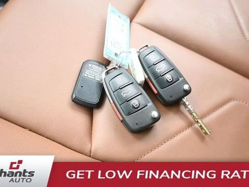 Used 2022 Audi Q3 2.0T Premium w/ Convenience Package AWD/4WD image 18