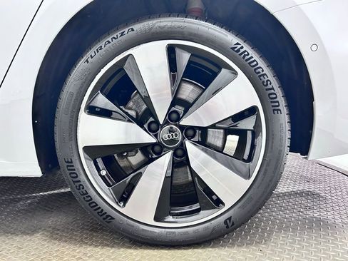 Certified 2025 Audi A5 2.0T Premium Plus w/ Premium Plus image 30