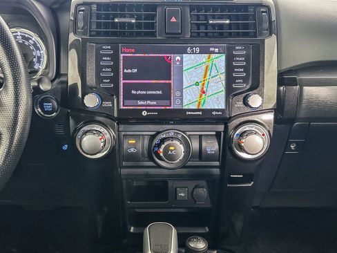 Used 2024 Toyota 4Runner TRD Off-Road Premium image 14