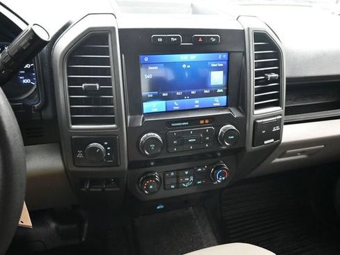 Used 2022 Ford F250 XL w/ Power Equipment Group AWD/4WD image 10