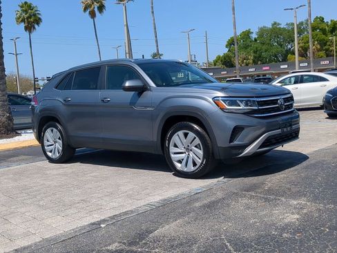 Certified 2023 Volkswagen Atlas Cross Sport SE AWD/4WD image 2