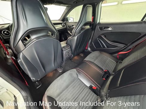 Used 2015 Mercedes-Benz GLA 45 AMG 4MATIC image 20